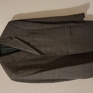 Hickey Freeman sport coat, size 44, lightweight wool. Brownn Never worn.
